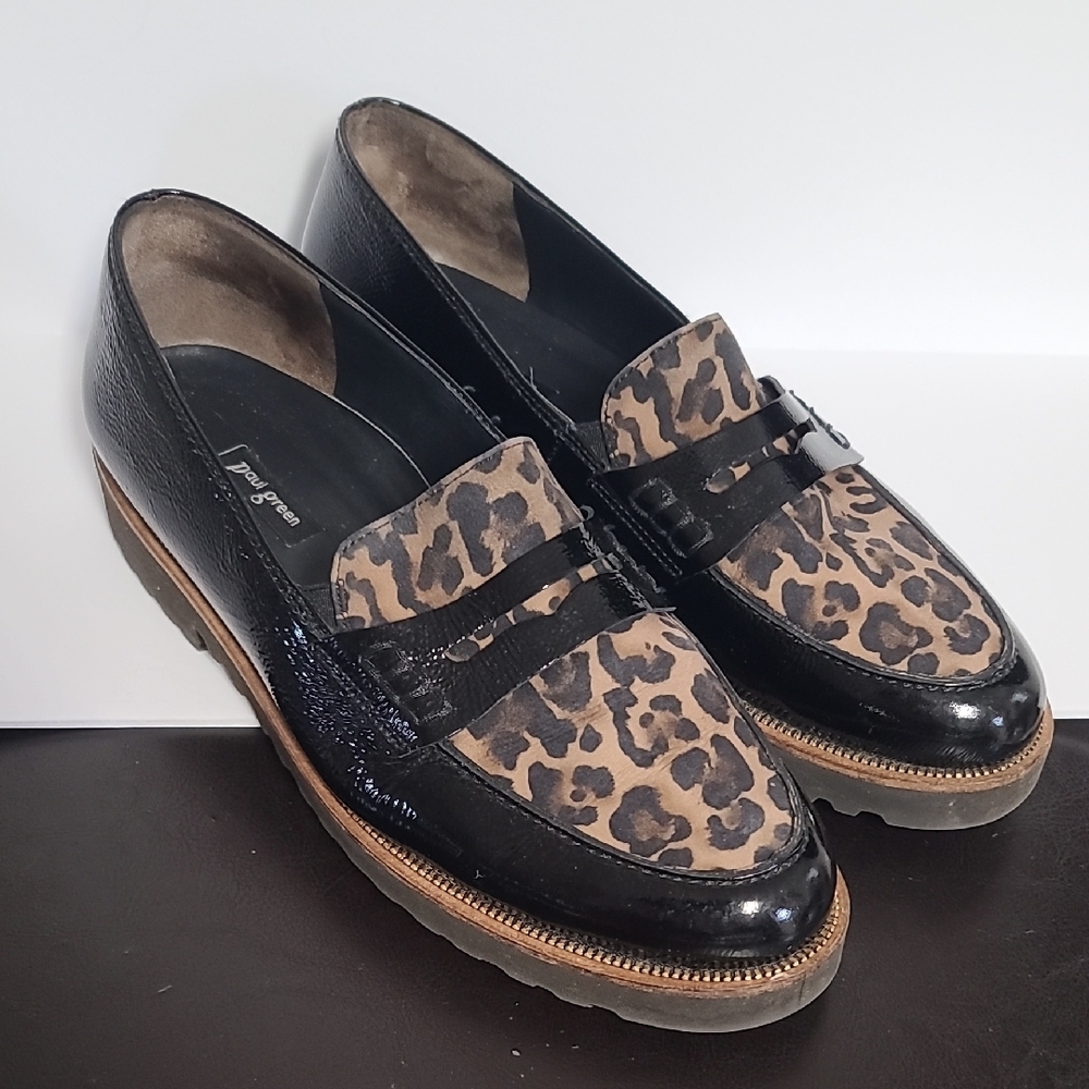 Paul Green Black and Leopard Print Loafers